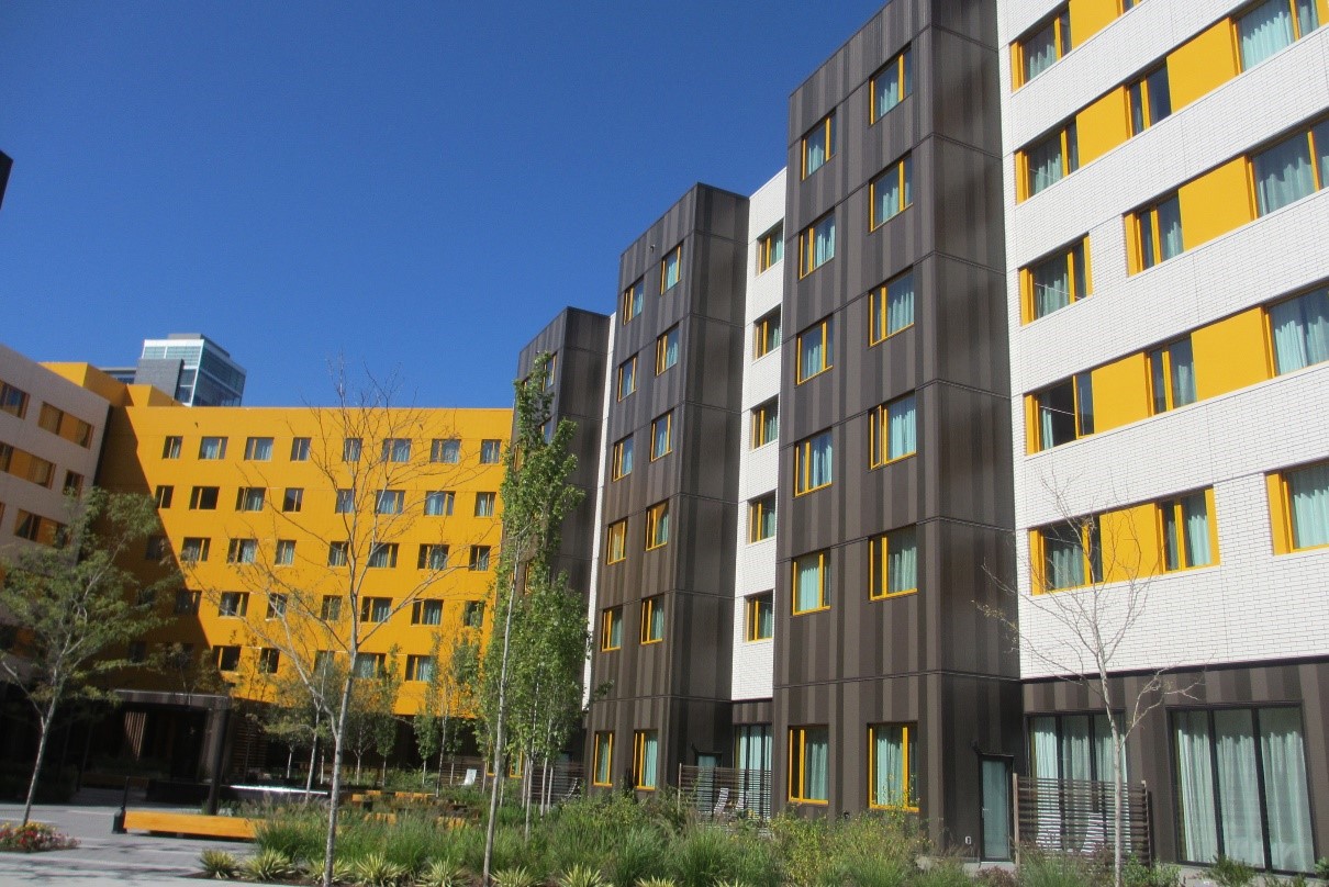 Bold Yellow siding on a hotel