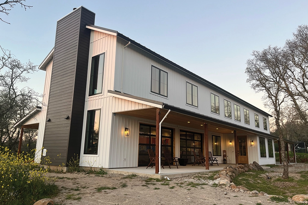 Natural Matte® Frost siding on a residential home.