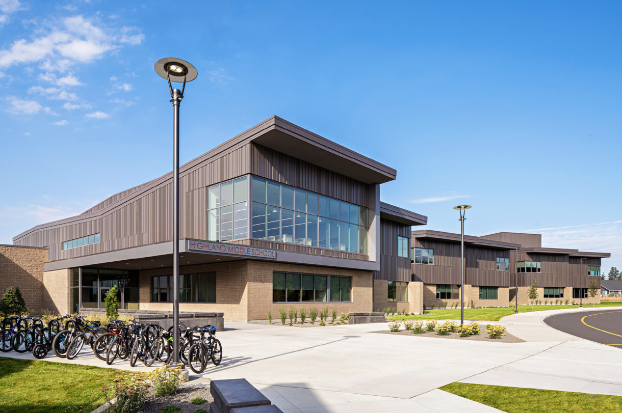 Highland Middle School Boasts Steelscape's Vintage Finish