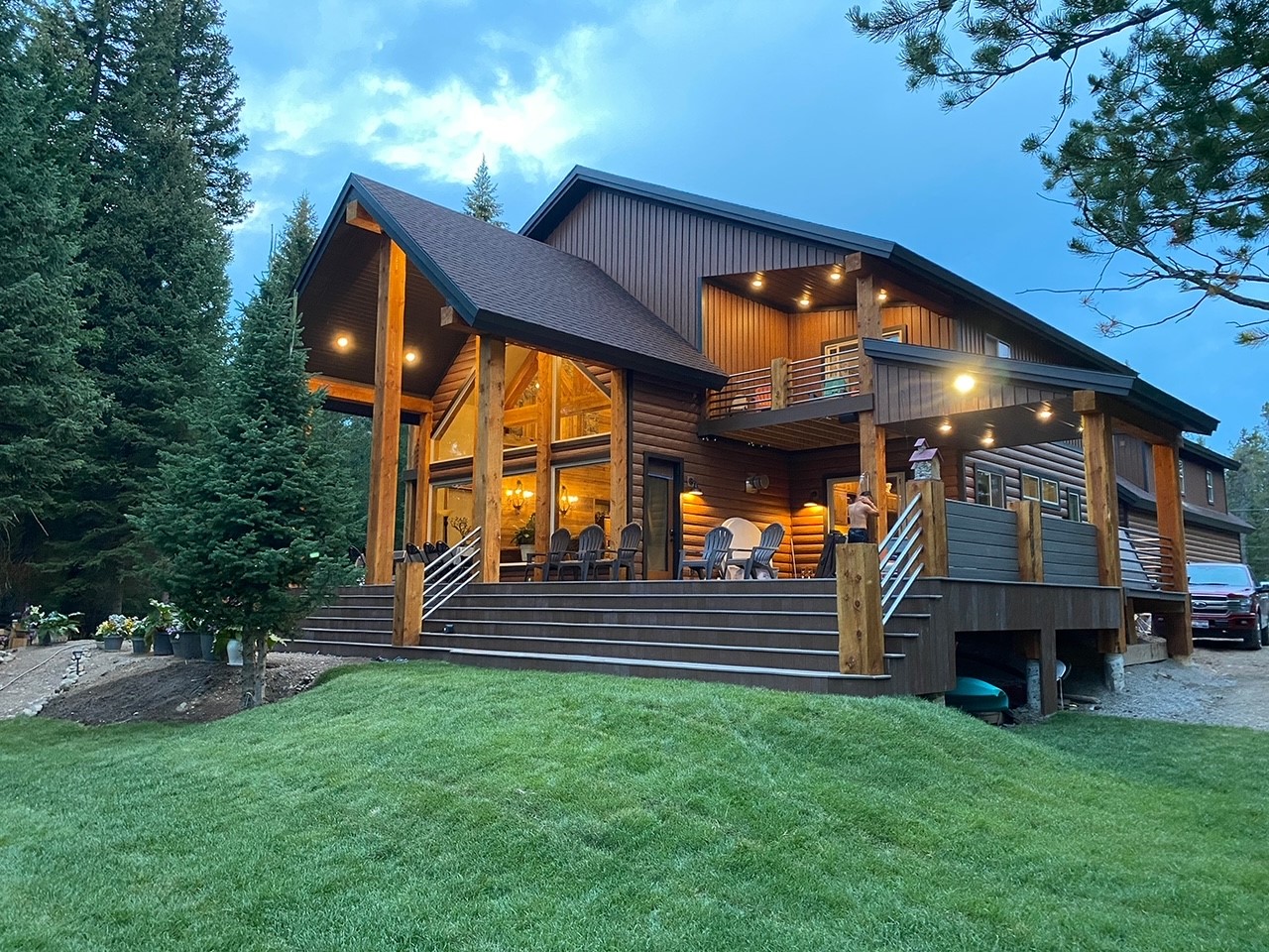 Red Cedar finish by Steelscape on a Residential House