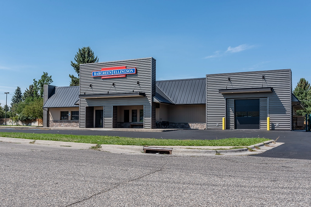 Bargreen-Ellingson Restaurant Supply Featuring Steelscape Steel