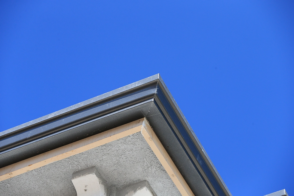 residential-gutters-rezibond-2