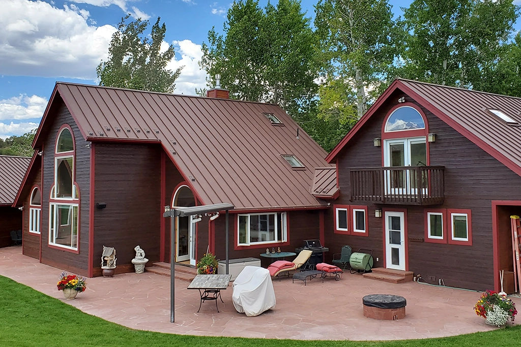 rustic-rawhide-home-2