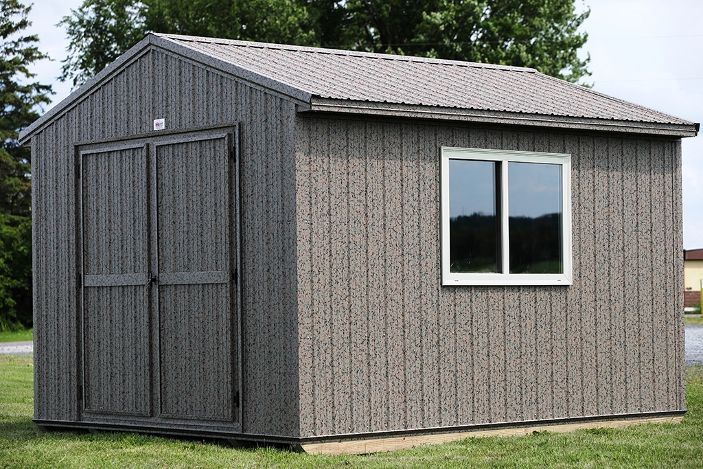 woodland-camo-building